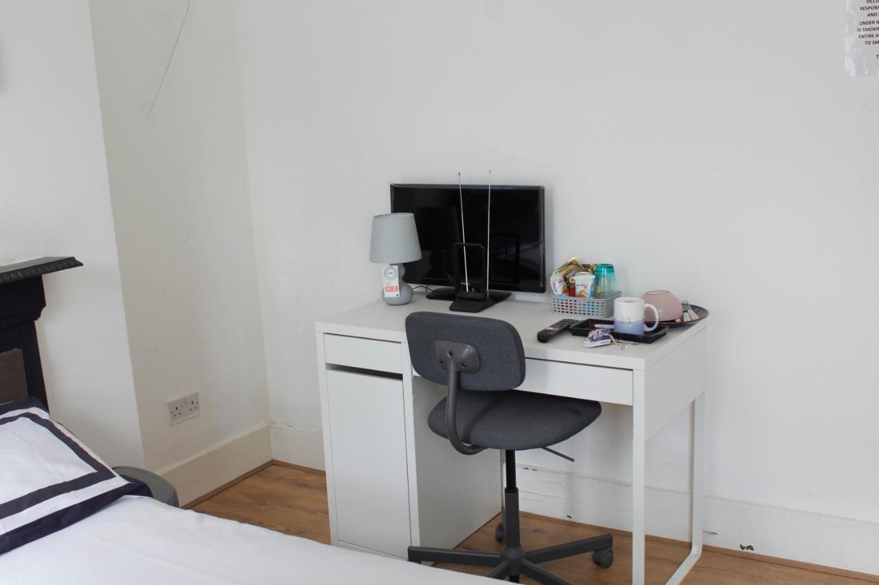 Cozy Rooms Or Apartment In London Townhouse Fast Links To Central Kamer foto